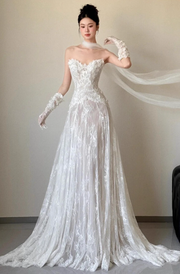 Dreamy French Style Flowy Engagement Dress Tulle Layered Cinched-Waist Wedding Dress AP0850