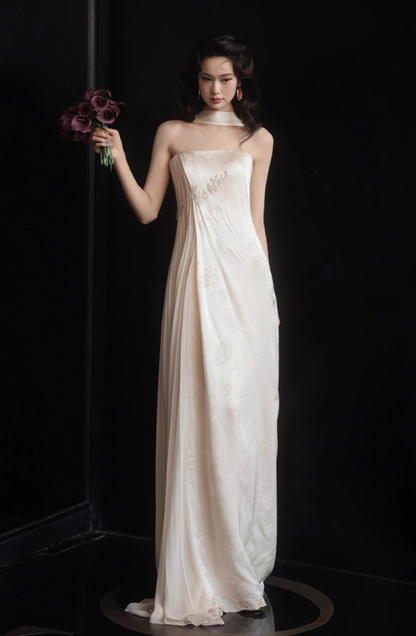 Chic Jacquard Satin Delicate Embroidery Evening Dress Strapless Tulle Splicing Prom Dress AP0854