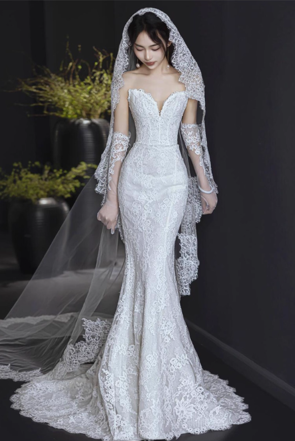 Timeless Applique Sheer Fabric Mermaid Dress Strapless Bodycon Wedding Dress AP0856