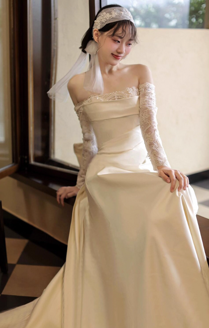 Graceful Lace Sheer Long Sleeves Evening Dress Off-Shoulder Satin Fabric Prom Dress AP0862