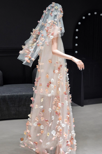 Multi-Colored 3D Floral Applique Evening Dress Sleeveless Sheer Tulle Overlayer Halter Prom Dress AP0865