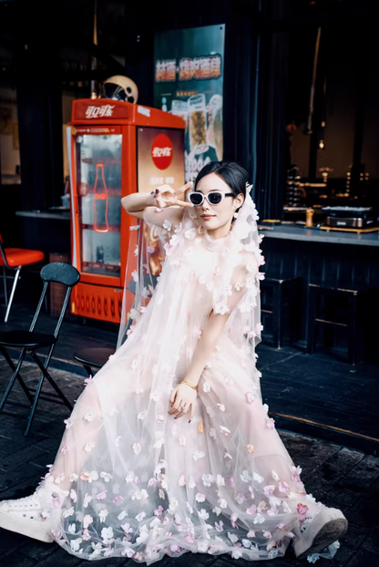 Multi-Colored 3D Floral Applique Evening Dress Sleeveless Sheer Tulle Overlayer Halter Prom Dress AP0865