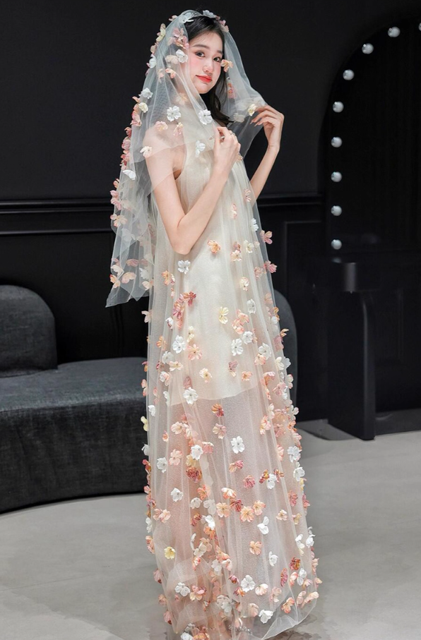 Multi-Colored 3D Floral Applique Evening Dress Sleeveless Sheer Tulle Overlayer Halter Prom Dress AP0865