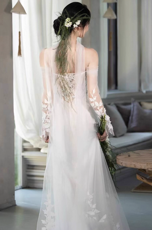 Charming Applique Lace Overlay Evening Dress Strapless Floral Accent Long Sleeve Prom Dress AP0873