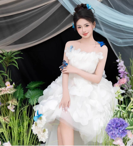 Dreamy White Strapless Floral Accent Mini Ball Gown Romantic Cloud Bubble Homecoming Dress AP0877