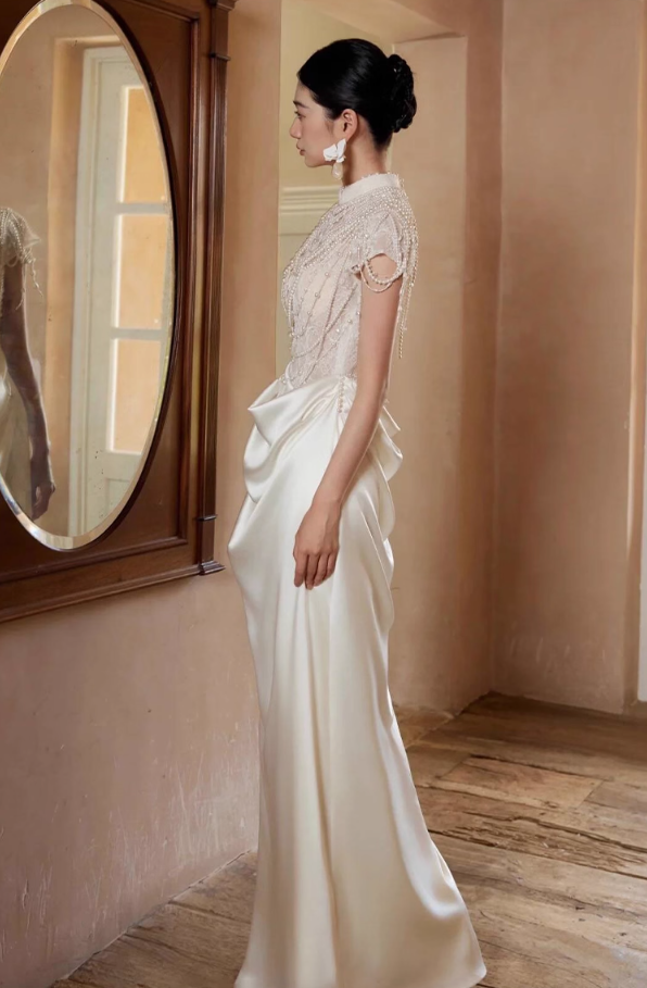 Chic Jacquard Lace Bodice Satin Fabric Evening Dress Short Sleeve Beading Prom Dress AP0884