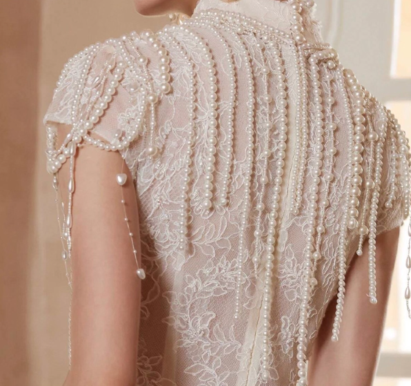 Chic Jacquard Lace Bodice Satin Fabric Evening Dress Short Sleeve Beading Prom Dress AP0884