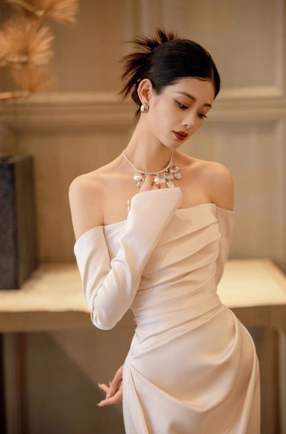 Timeless Long Sleeves Natural Pleats Evening Dress Off-Shoulder Satin Fabric Prom Dress AP0887