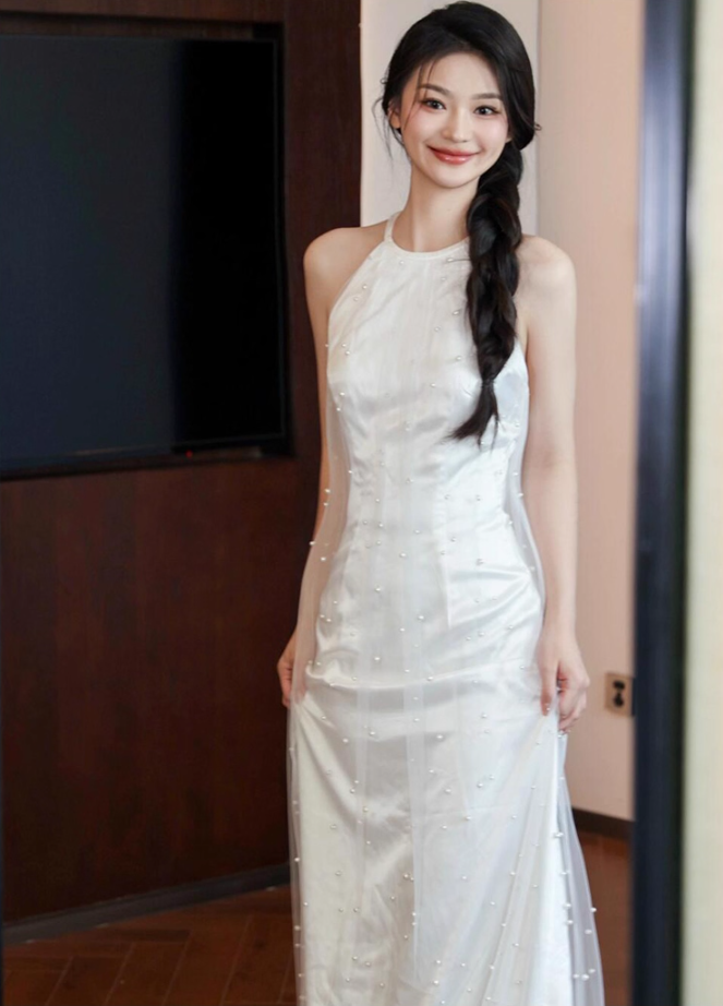 Charming Beaded Sheer Tulle Feast Ceremonies Dress Tulle Overlay Backless Halter Prom Dress AP0891