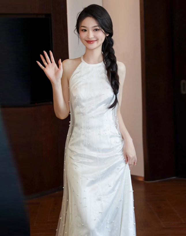 Charming Beaded Sheer Tulle Feast Ceremonies Dress Tulle Overlay Backless Halter Prom Dress AP0891