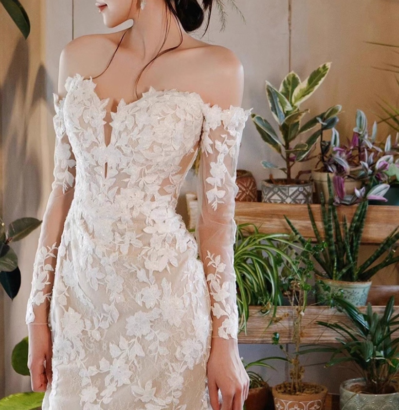 Ornate Textured Petal Sheer Lace Sleeve Maxi Dress Strapless Hollow-Out Prom Dress AP0900