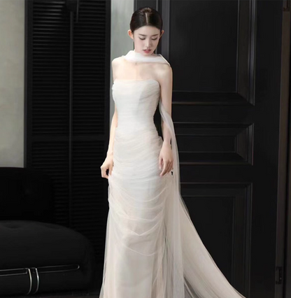 Elegant Ivory Tulle Overlay Bridal Mermaid Dress Classical Strapless Dreamy Wedding Dress AP0904