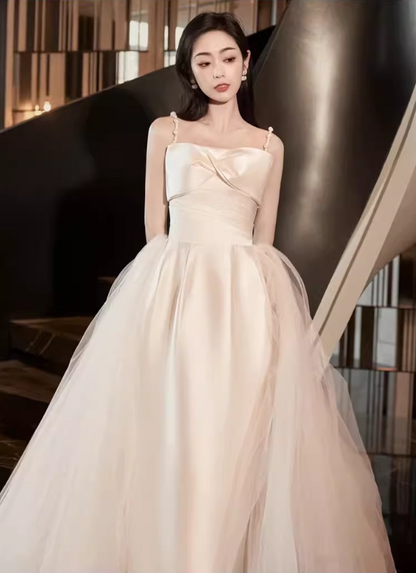 Fancy Ivory Satin Fabric Tulle Splicing Bridal Dress Square Neck Beaded Spaghetti Strap Wedding Dress AP0911