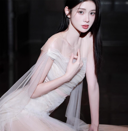 Ethereal Sheer Tulle Layered Mesh Stole Evening Dress Round Neckline A-Line Prom Dress AP0915