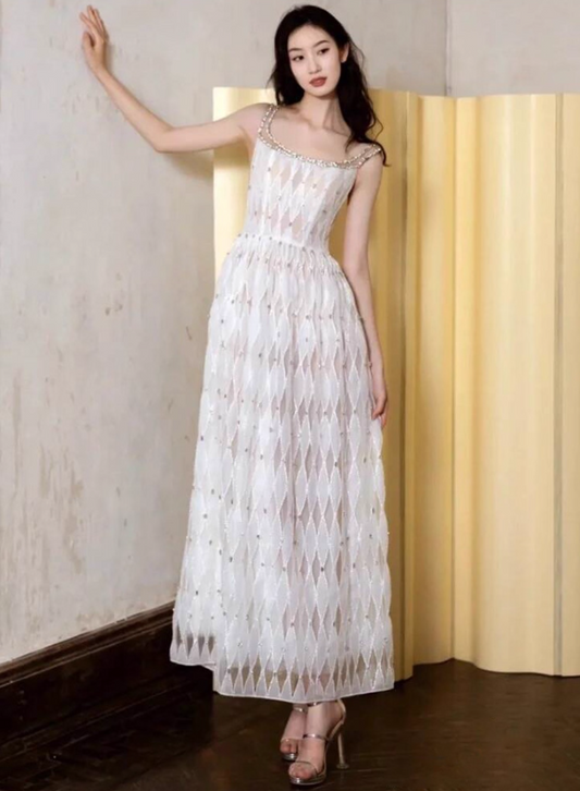 Niche Rhinestone Glitter Flowy Ceremonies Dress Chic Beading Strap Patterned Mesh Prom Dress AP0916