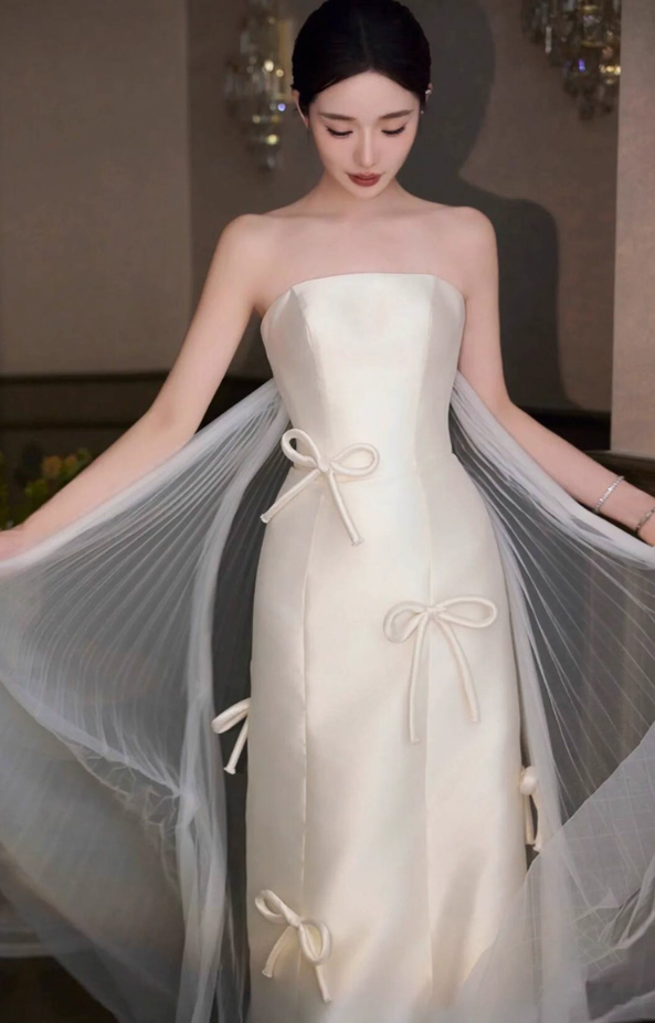 Elegant Satin Fabric Strapless Maxi Dress Backless Bow-Knot Design Sheer Tulle Splicing Wedding Dress AP0919