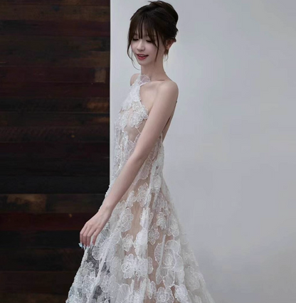 Ethereal Applique Lace Layered Ceremonies Dress With Lining Niche Sleeveless Halter Prom Dress AP0921