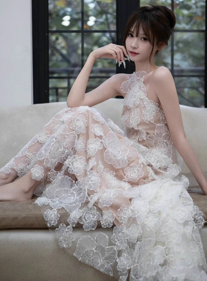 Ethereal Applique Lace Layered Ceremonies Dress With Lining Niche Sleeveless Halter Prom Dress AP0921