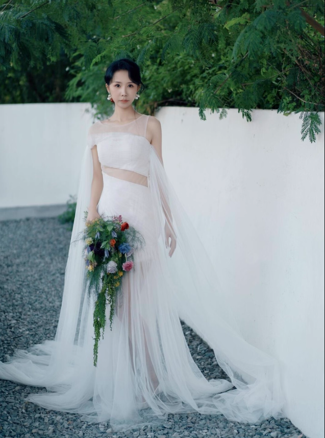 Ethereal Sheer Tulle Layered Sweet 16 Maxi Dress Strapless Open-Waist Off-Shoulder Prom Dress AP0923