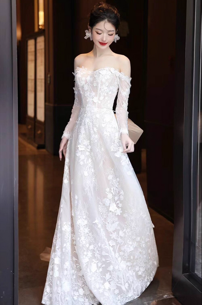 Alluring Sheer Lace Applique Sleeve Maxi Bridal Dress Strapless Mesh Bow-Knot Wedding Dress AP0929