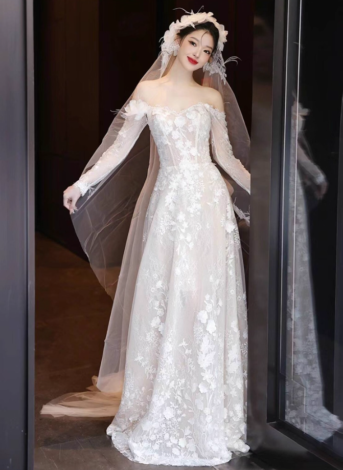 Alluring Sheer Lace Applique Sleeve Maxi Bridal Dress Strapless Mesh Bow-Knot Wedding Dress AP0929