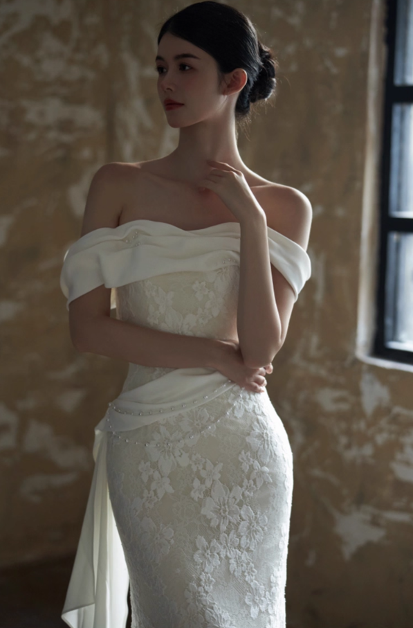 Niche Off-Shoulder Waist Chain Sheath Maxi Dress Beaded Textured Applique Wedding Dress AP0937