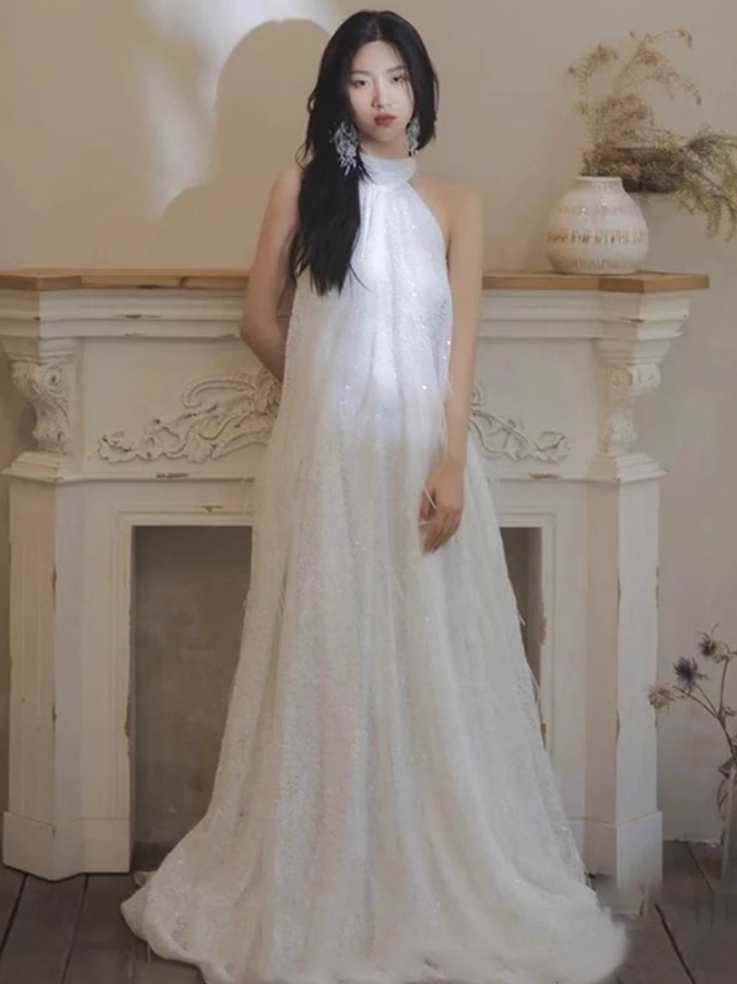 Ethereal Sparkly Sequins Evening Dress Minimalist Backless Double Layers Halter Prom Dress AP0940