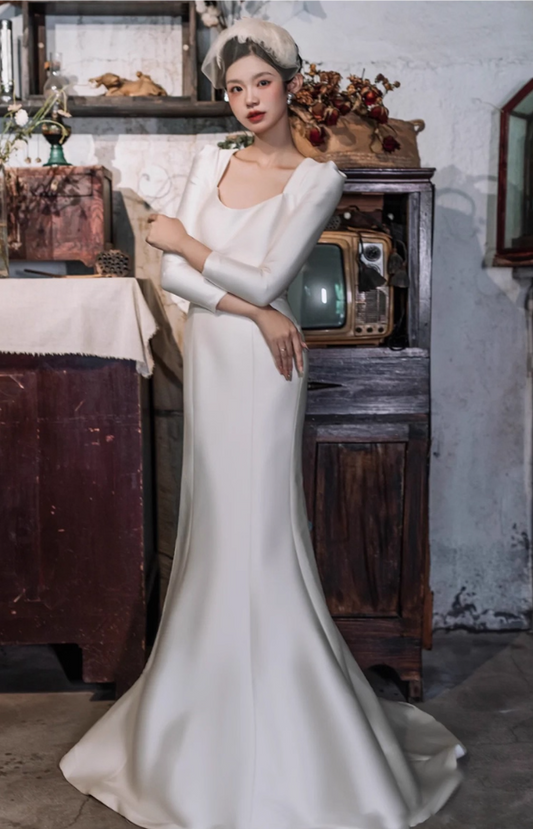 Fabulous Sheen Satin Fabric Square Neck Evening Dress Mermaid Long Sleeve Prom Dress AP0943