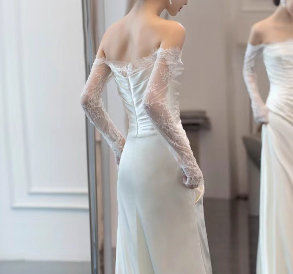 New Tendency Sheer Lace Long Sleeve Maxi Dress Off-Shoulder Strapless Mermaid Prom Dress AP0955