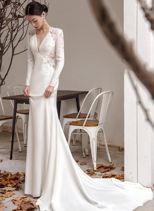 Chic Satin Applique V Neck Mermaid Maxi Dress Hollow-Out Long Sleeve Prom Dress AP0956