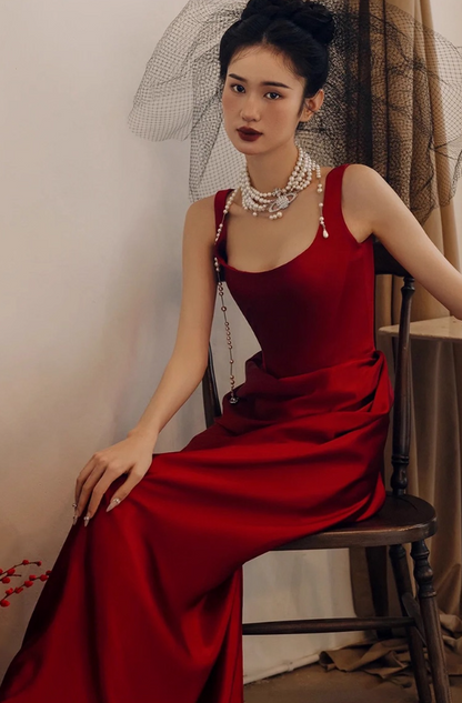 Charming Red Smooth Satin Fabric Maxi Dress Square Neck Minimalist Cinched-Waist Prom Dress AP0957