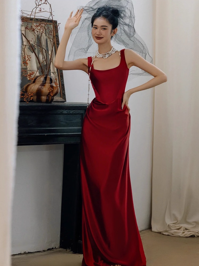 Charming Red Smooth Satin Fabric Maxi Dress Square Neck Minimalist Cinched-Waist Prom Dress AP0957