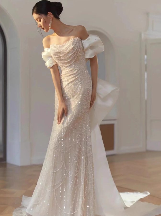 Alluring Backless Waist-Cinching Beading Maxi Dress Big Bow Off-Shoulder Wedding Dress AP0960