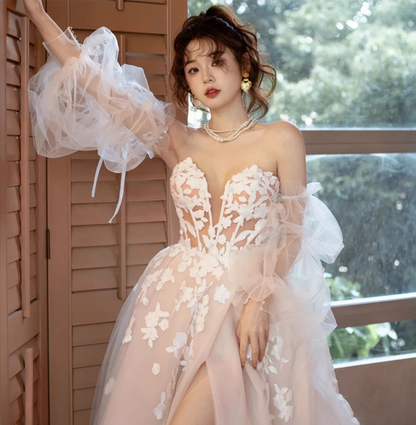 Romantic Backless Cascade Tulle V-Neck Sweet 16 Dress Applique High-Slit Strapless Prom Dress AP0964