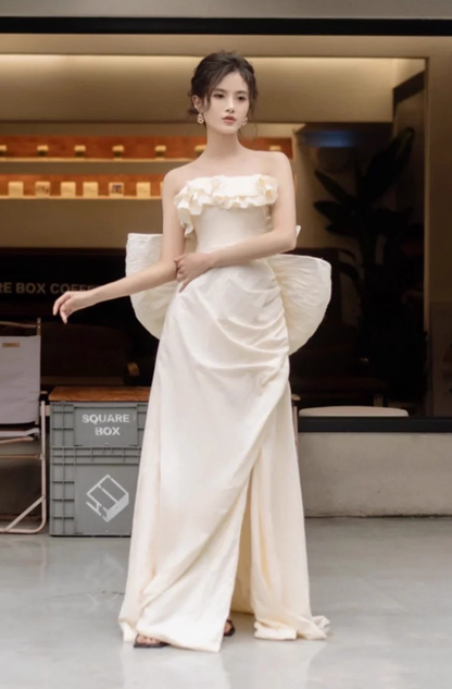 Romantic Ruffles Trimmed Cinched-Waist Sweet 16 Dress Slit Bow Strapless Prom Dress AP0968