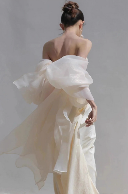 French Style Tulle Off-Shoulder Bridal Dress High-Slit Strapless Wedding Dress AP0971