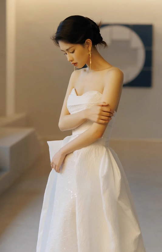 Graceful Glitter Sequins Cinched-Waist Maxi Dress Sweetheart Neck Strapless Wedding Dress AP0973