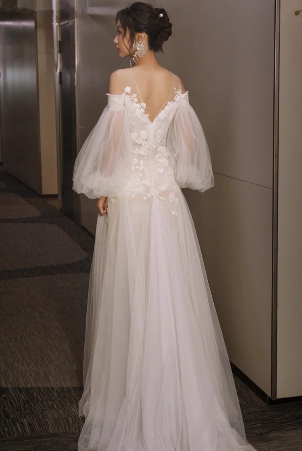 Romantic Applique Off-Shoulder Maxi Dress Sheer Tulle Overlay Strapless Puffy Sleeve Wedding Dress AP0974