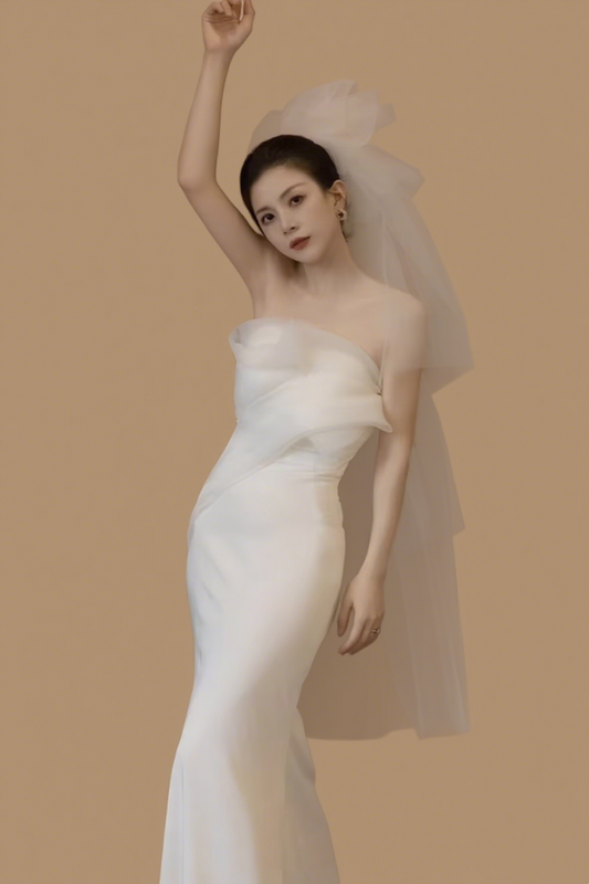 New Fashion Ruffles Trimmed Satin Mermaid Dress Strapless Cinched-Waist Wedding Dress AP0976