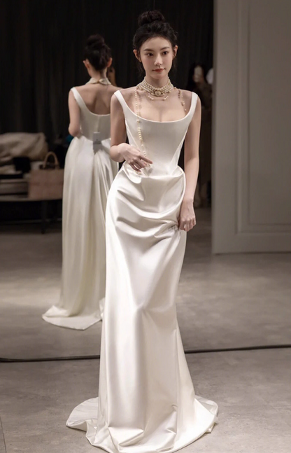 Elegant Wide Collar Satin Fabric Evening Dress Minimalist Sheath Prom Dress AP0977