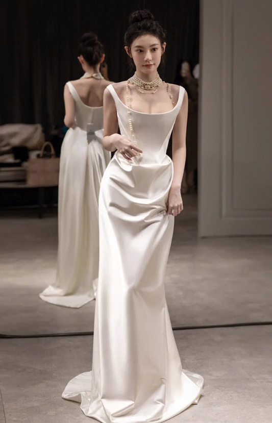 Elegant Wide Collar Satin Fabric Evening Dress Minimalist Sheath Prom Dress AP0977