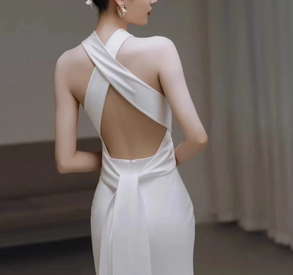 Chic White Hollow-Out Tie-Back Mermaid Evening Dress Sleeveless High-Slit Sheath Halter Wedding Dress AP0981