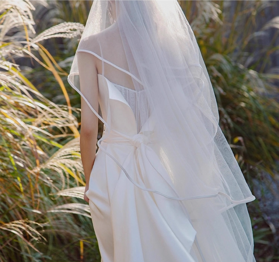 Romantic Satin Trimmed Lace Splicing Maxi Dress Strapless Cinched-Waist Wedding Dress AP0986