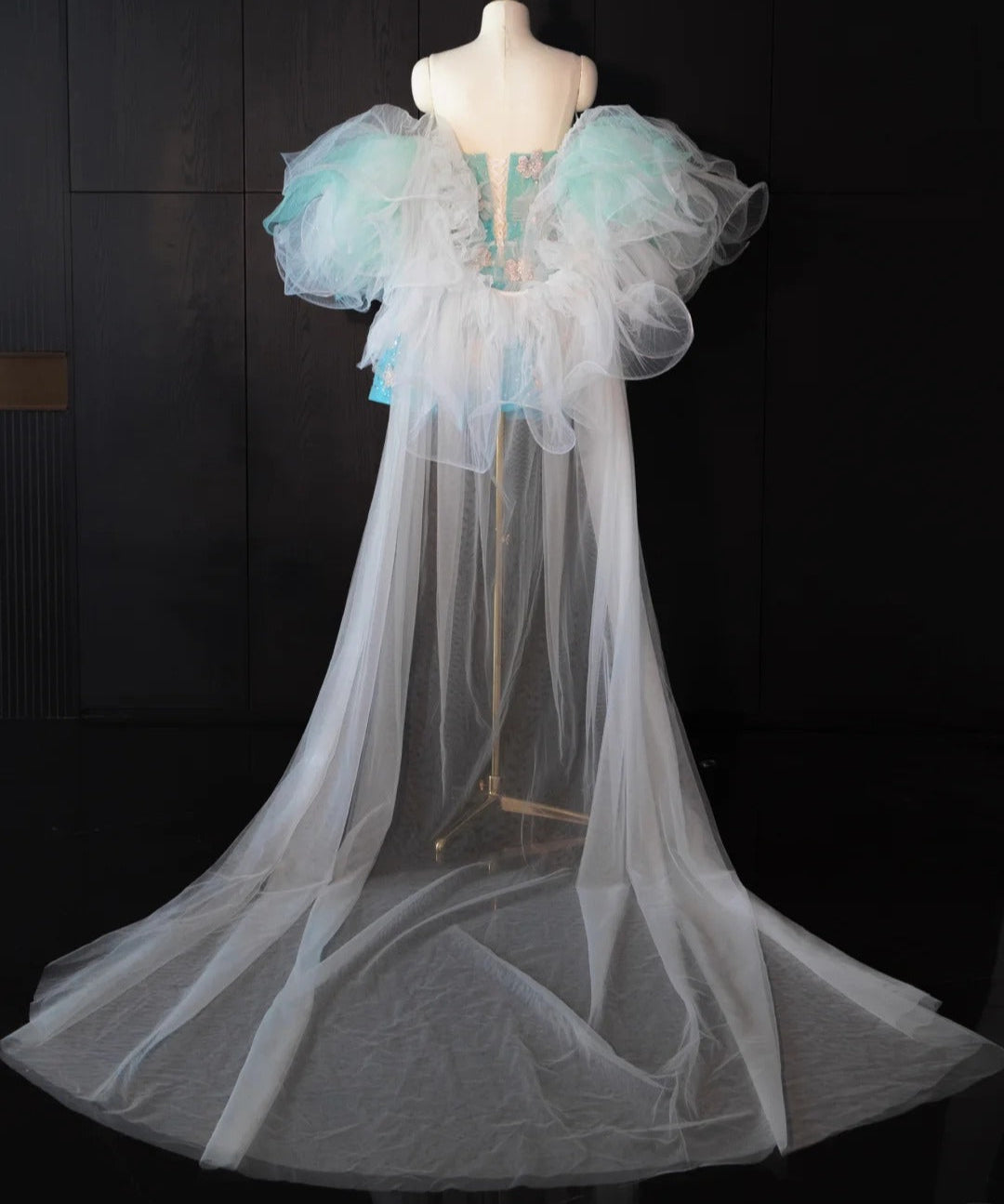 Vibrant Stereo Floral Tulle Layered Puff Sleeve Mini Dress Beading A-Line Homecoming Dress AP0993