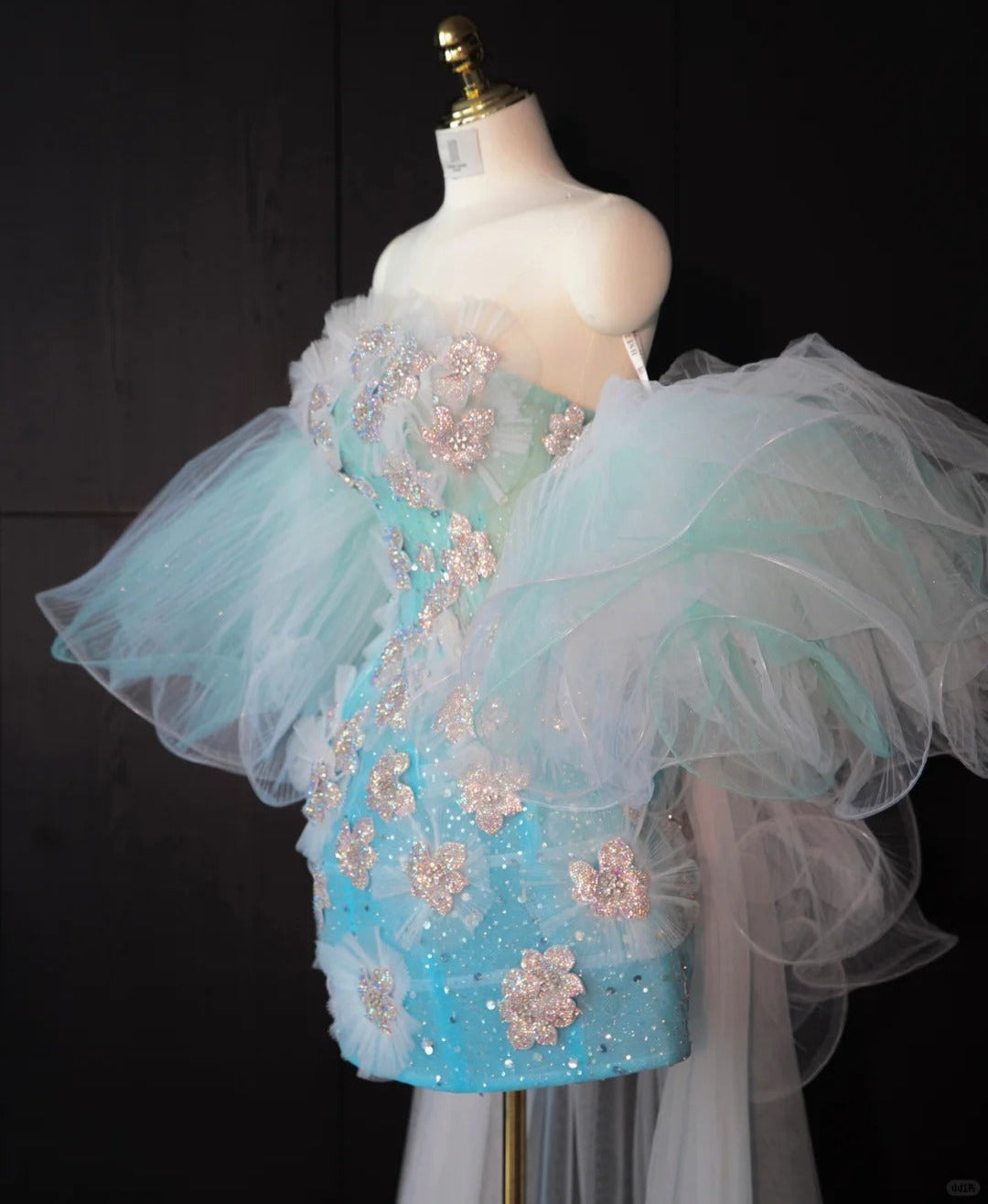 Vibrant Stereo Floral Tulle Layered Puff Sleeve Mini Dress Beading A-Line Homecoming Dress AP0993