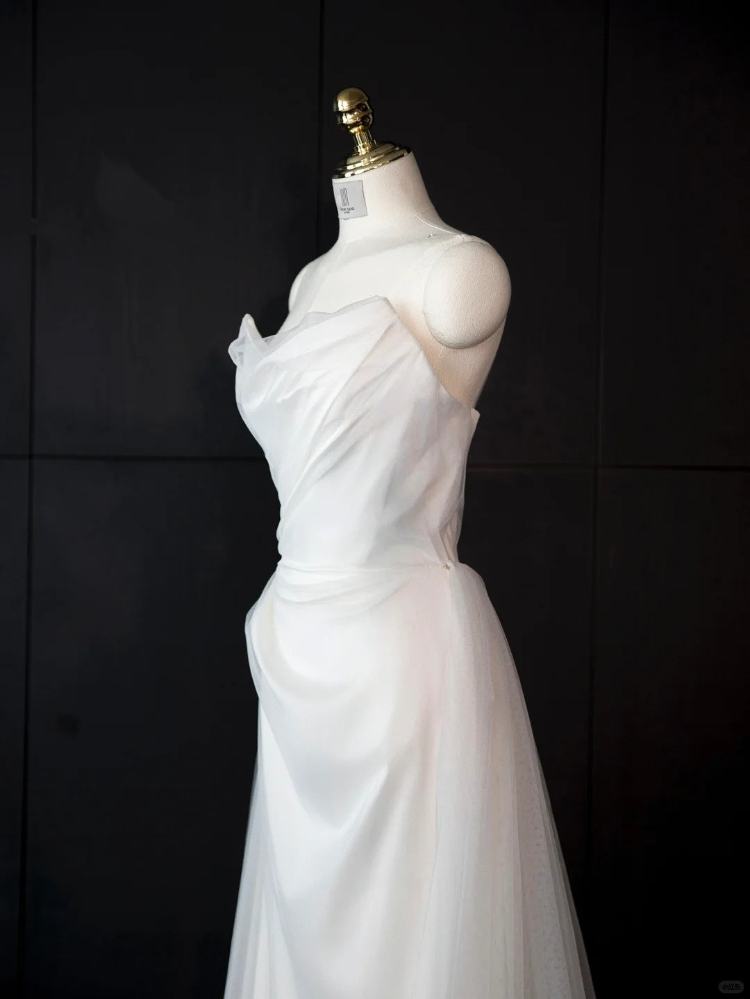 Classical Satin Splicing Lace Layered Bridal Maxi Dress Strapless Cinched-Waist Wedding Dress AP0997