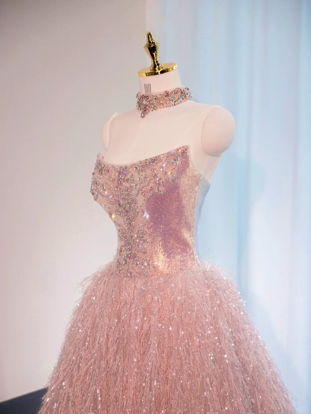 Classical Shine Sequins Beading Design Sweet 16 Feast Dress Tulle Layers Hem Strapless Prom Dress AP1027