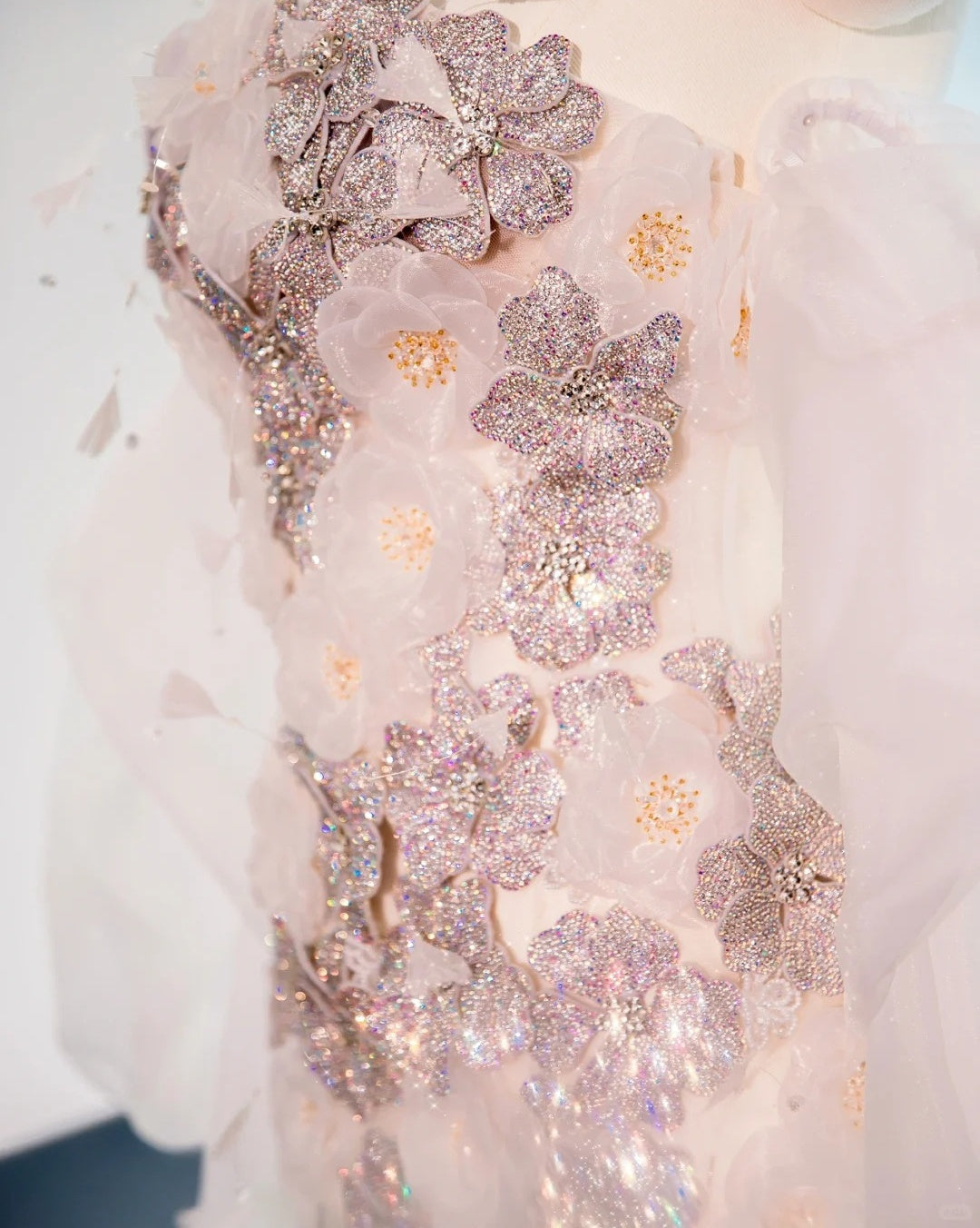 Chic Off-Shoulder Tulle Splicing Sheath Mermaid Dress Sweet 16 Beading Applique Design Prom Dress AP1030