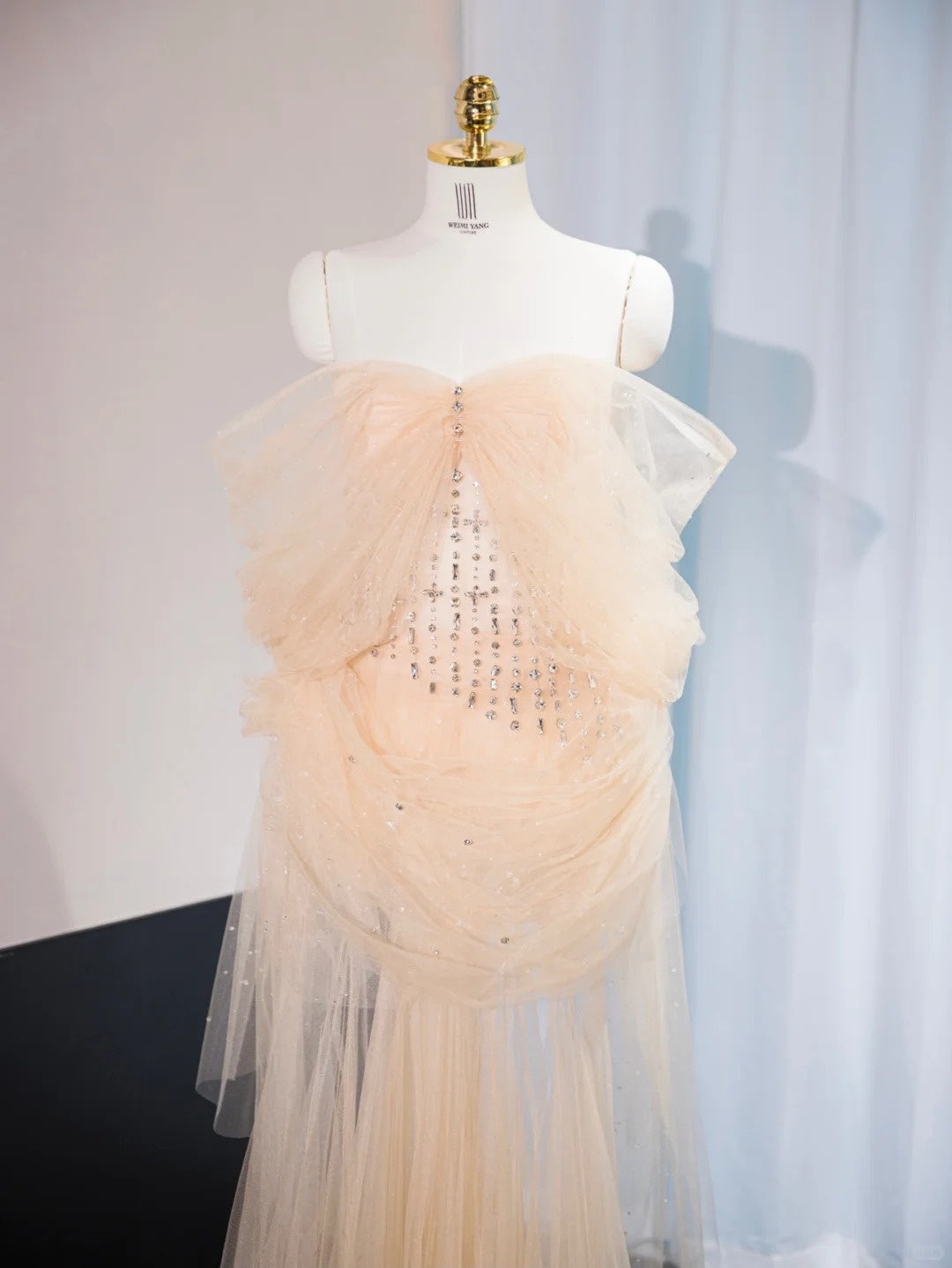 Chic Nude Tulle Strapless Maxi Dress Sweet 16 Beading Sparkling A-Line Prom Dress AP1053