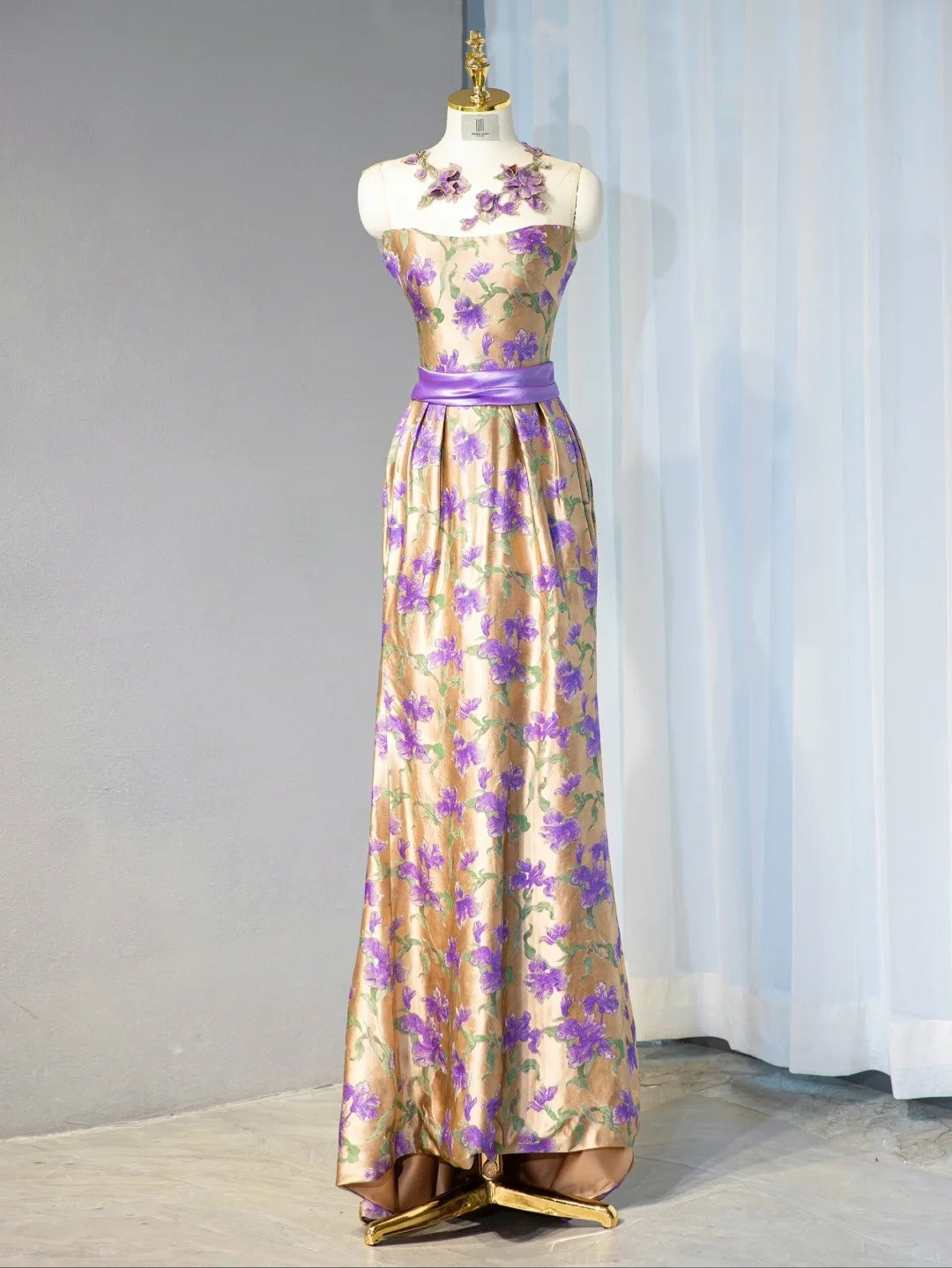 Retro Gold Satin Fabric Sweet 16 Maxi Dress Strapless Purple Flowers Design Prom Dress AP1055